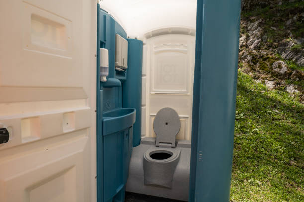 Best Local porta potty services  in Carbondale, KS